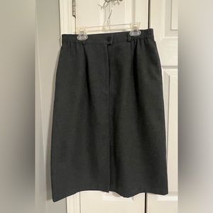 Briggs Skirt